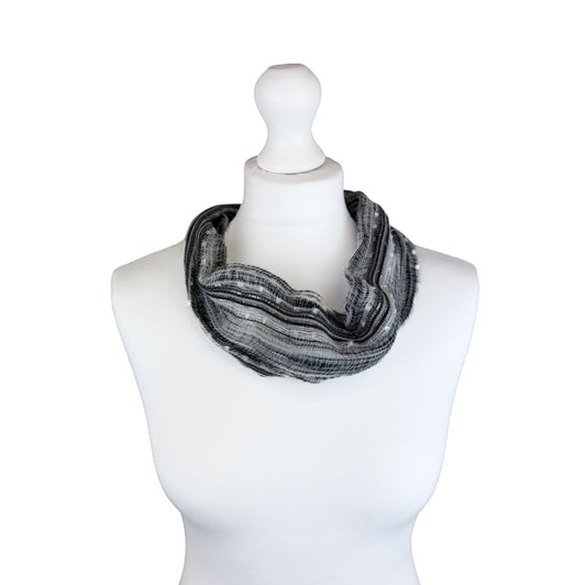 Vibrant Multi-Weave Magnetic Scarf, Grey