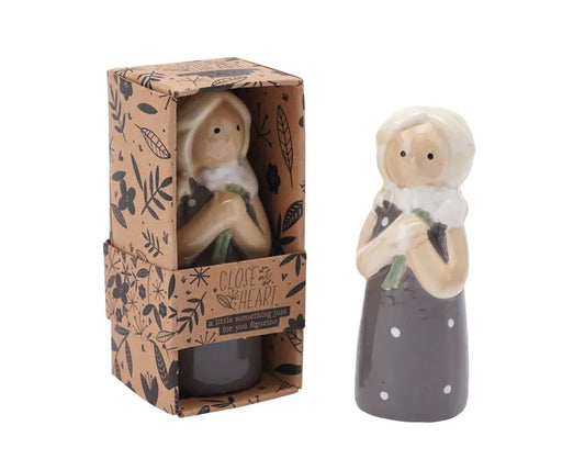 Flower Girl Little Something Figurine - Close At Heart