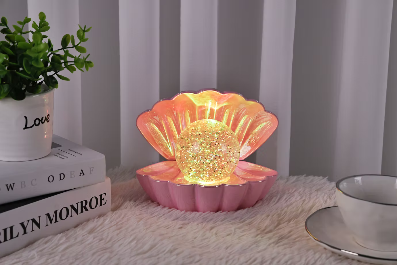 Colour Changing Mood Lamp Clam Shell - Pink Pearl