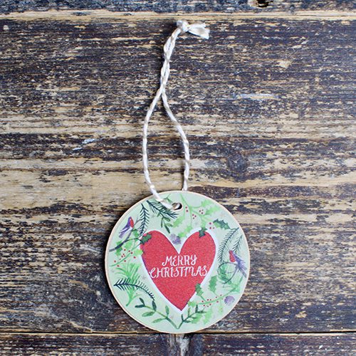 Wooden Hanging Merry Christmas Heart Decoration