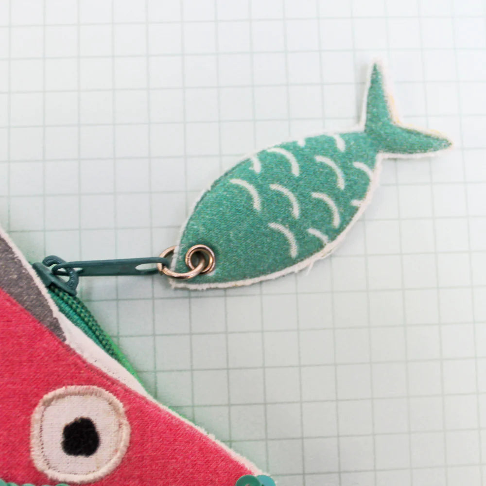 Little Arc Sequined Fish Shaped Coin Pouch