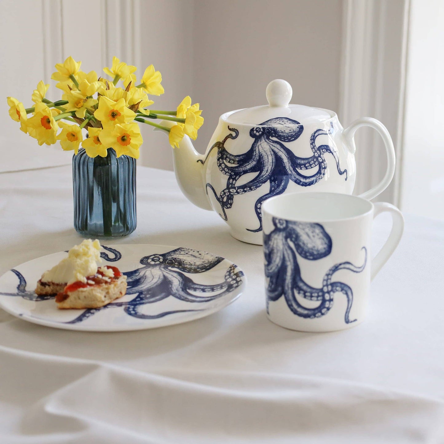 Bone China Octopus Mug