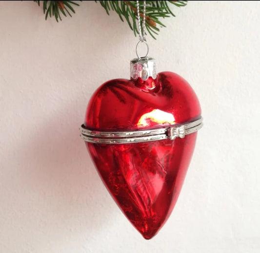 Sass and Belle, Imperial Heart Shaped Red Bauble